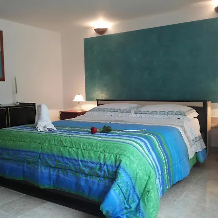Apartman Giardino Fiorito *